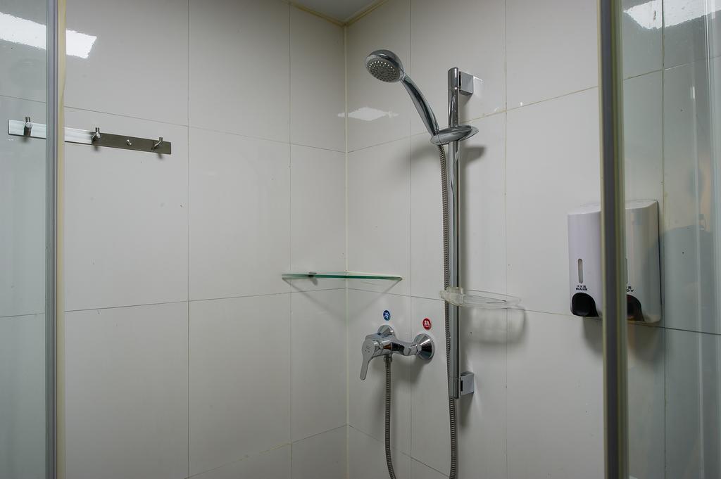 7Days Inn Beijing Xizhimen Hotel
